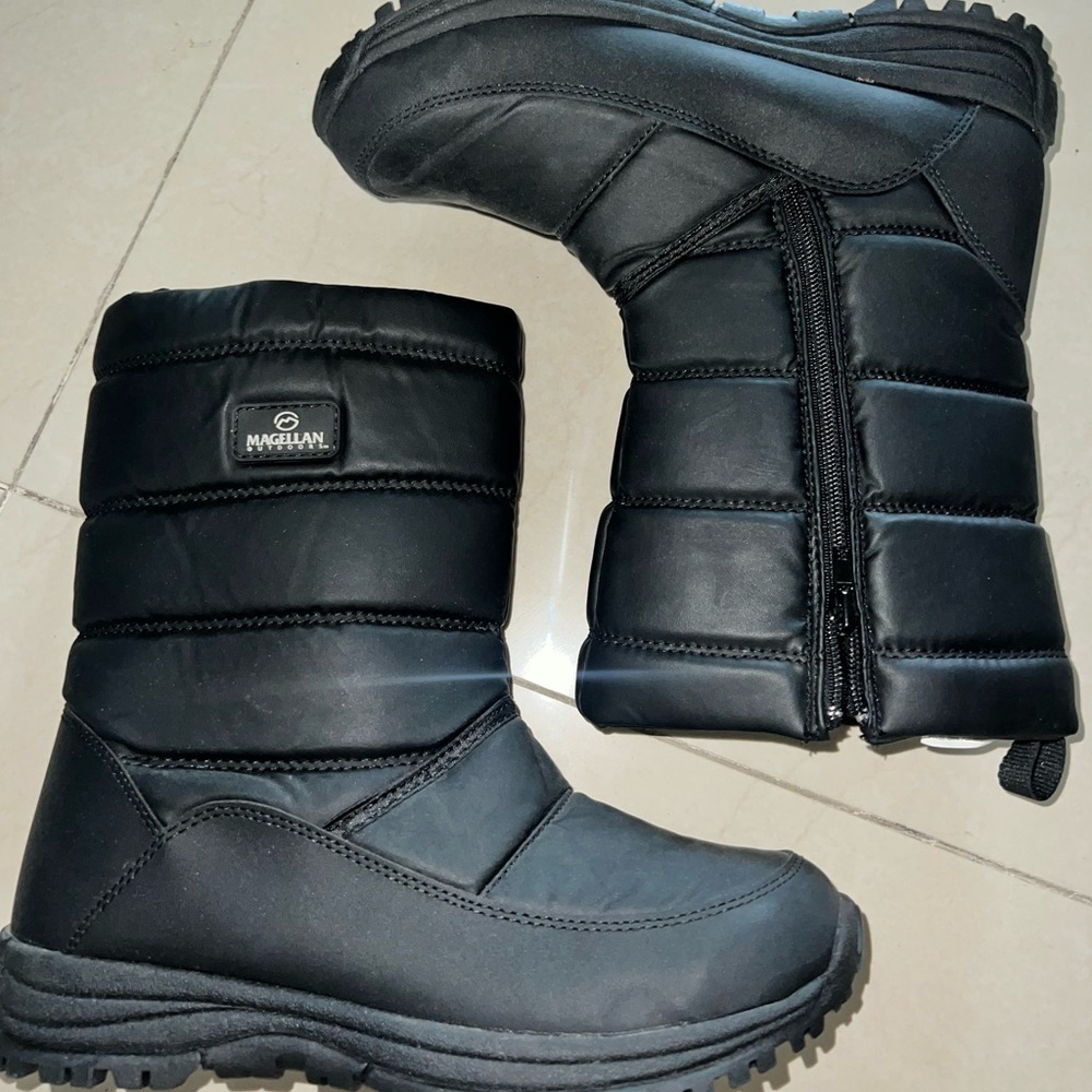 Magellan boots